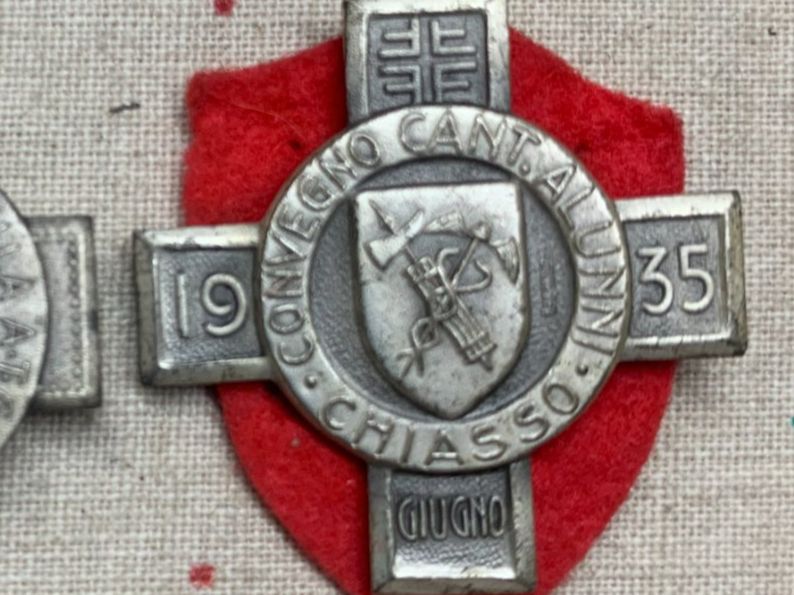 Medaglie: Ticino - Chiasso - 1920 - 1923 - 1932 - 1935. – Usato da Sorengo venduto da 74in 5
