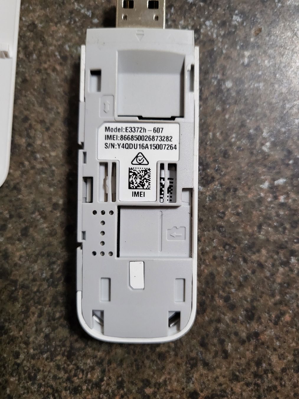 Huawei Modems & Router: Huawei E3372h Simkarten USB Router Internet Stick – Gebraucht aus Eggiwil von  2