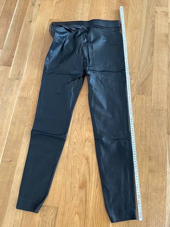 Pantaloni: Anthrazit Hose, M, Zara – Usato da Breitenbach venduto da ani_tc2l 3
