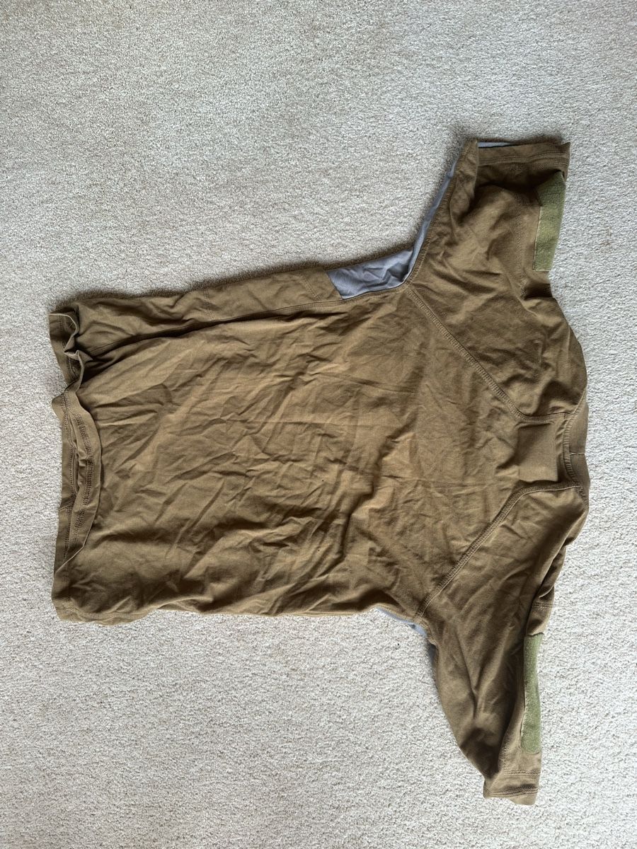 T-shirt: T-Shirt Pitchforksystem – Usato da Oberbuchsiten venduto da ala_x68w 1