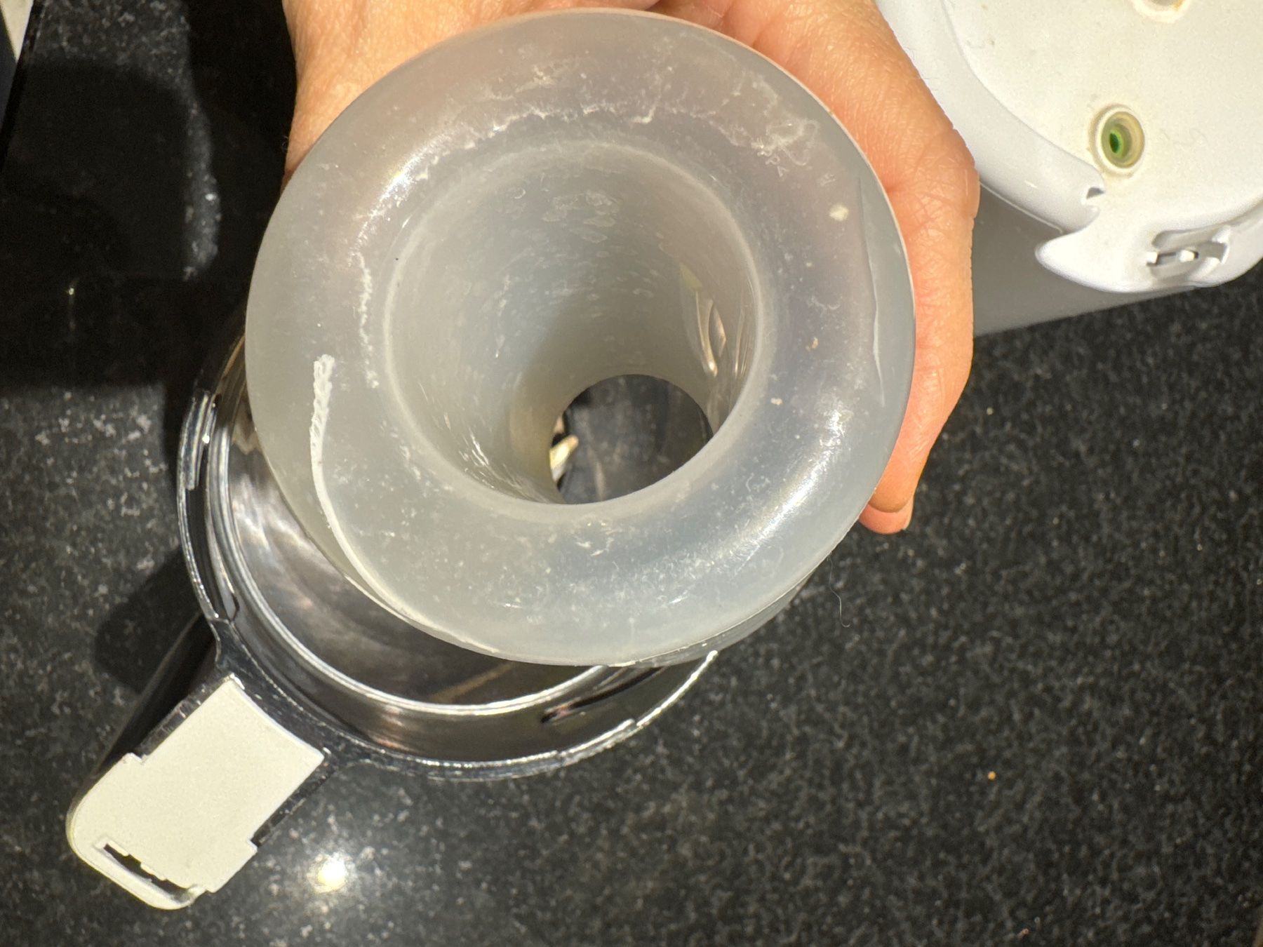 Avent Küchengeräte: Avent Dampfgarer und Mixer in einem – Gebraucht aus Gelterkinden von ale_yrh7 7