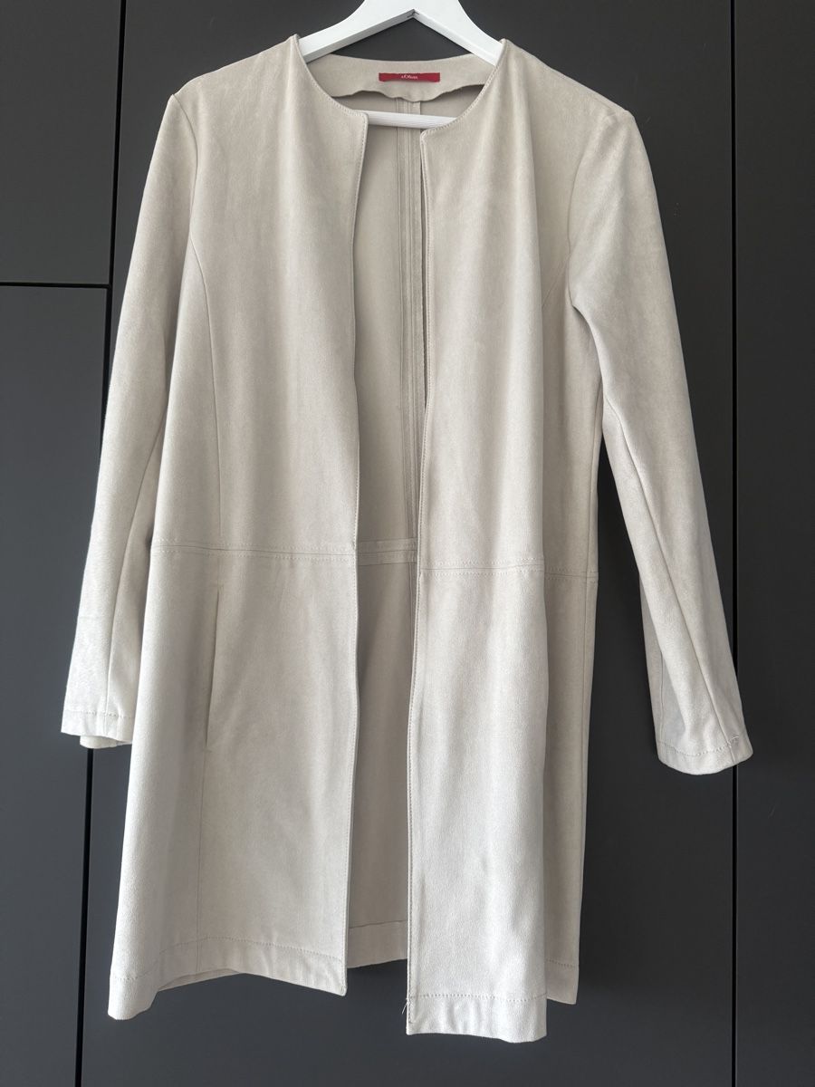 S.Oliver Giacche: S.Oliver Damen-Jacke, Wildleder Optik, – Usato da Adligenswil venduto da Esthee