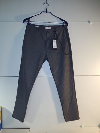 Hose Solid Heritage, gestreift, Herren in Gr. L Neu(nov607)