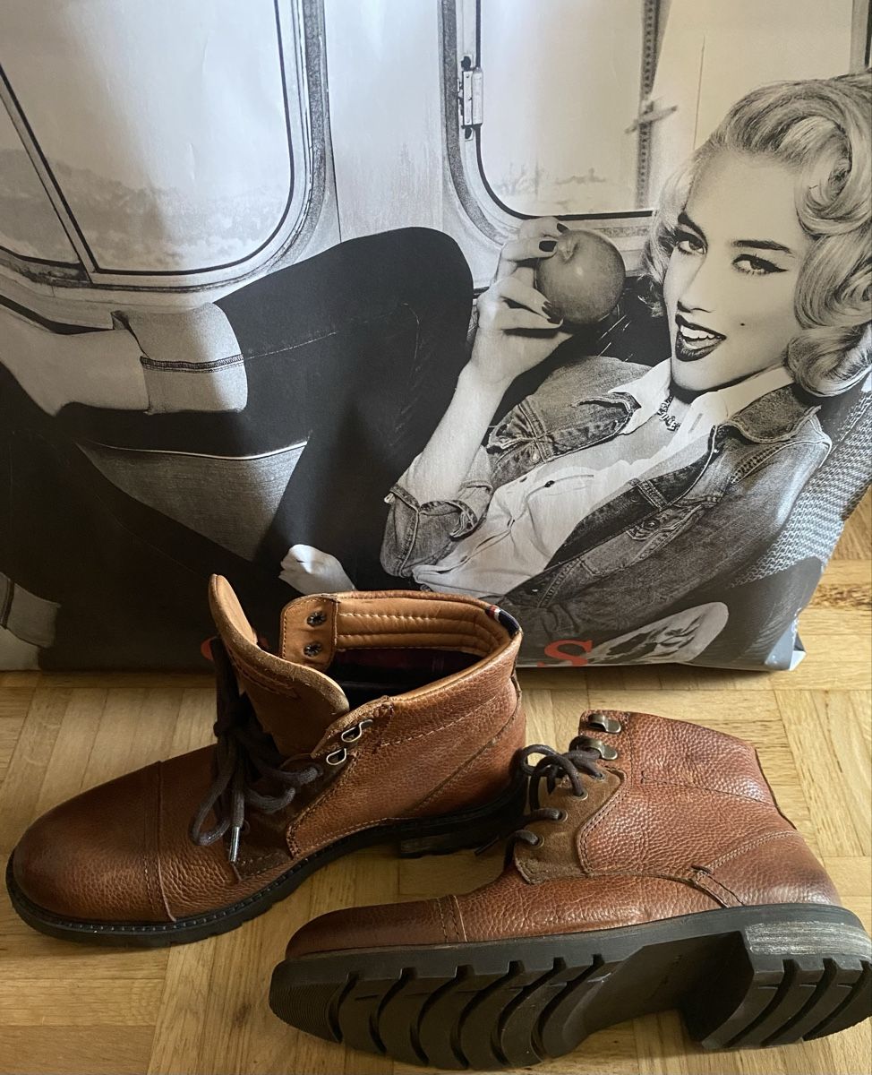 Tommy Hilfiger Scarpe da uomo: Tommy Hilfiger Boots Gr. 40 – Nuovo (secondo la descrizione) da Zürich venduto da alv_pqz2 1