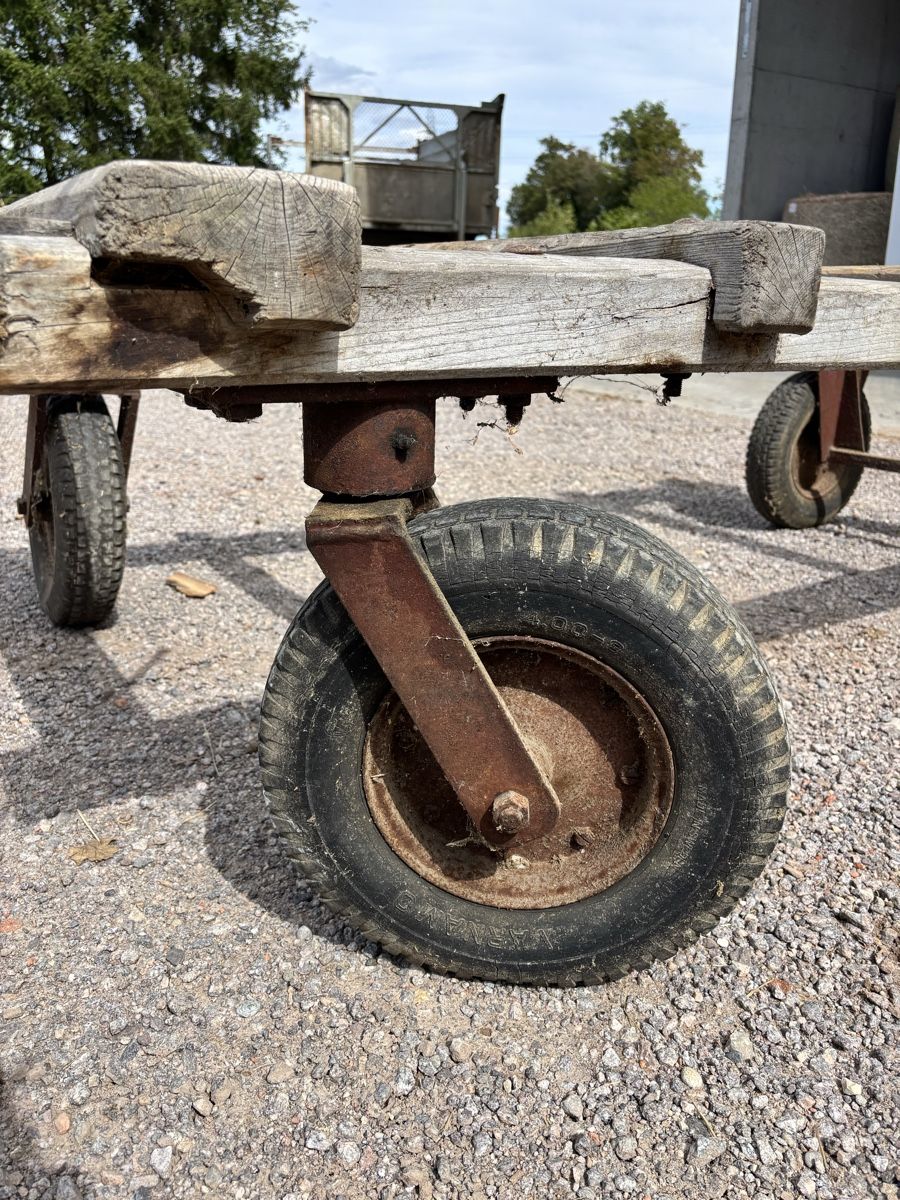 Schubkarren: Alter Wagen – Gebraucht aus Herznach von bossard01 2