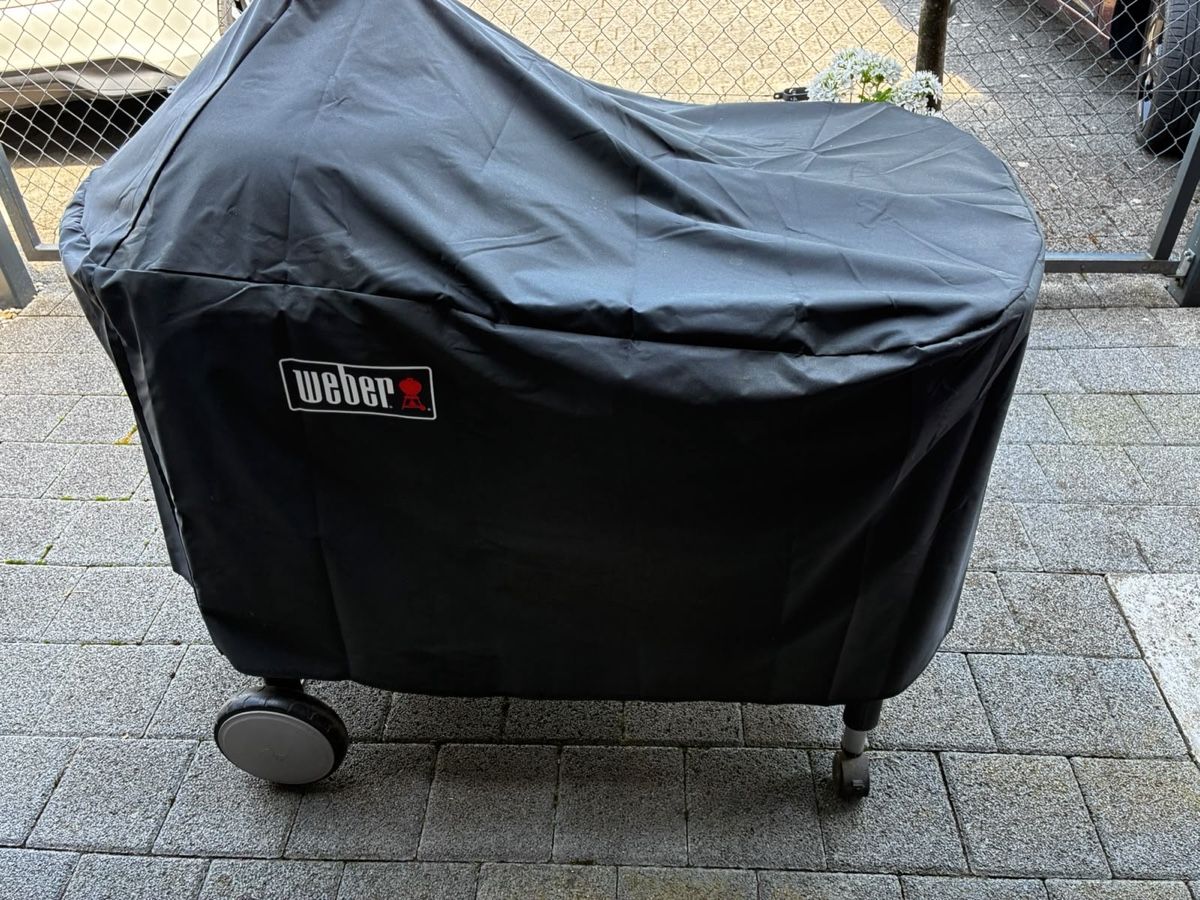 Griglie: Weber Performer Grill Kohlegrill mit Zubehör – Usato da Herzogenbuchsee venduto da Meeret 2