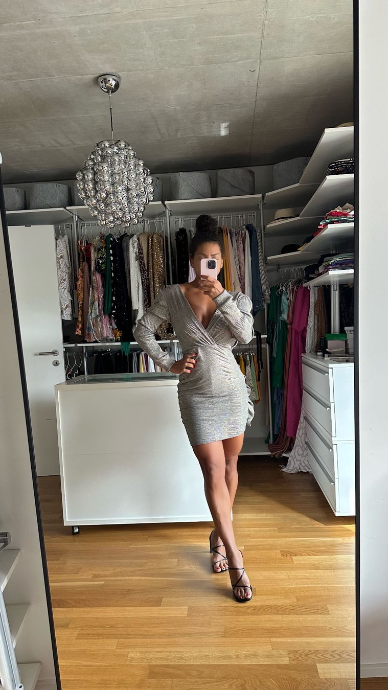 Vestiti: Night dress – Usato da Zürich venduto da Elaine_zh
