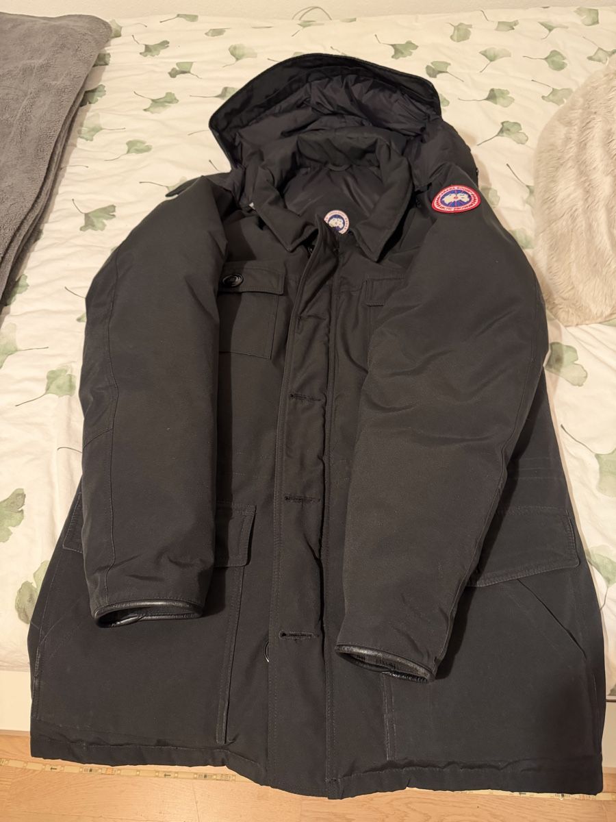 Canada Goose Giacche: Veste Canada Goose noire L – Usato da Gland venduto da Freeload 2