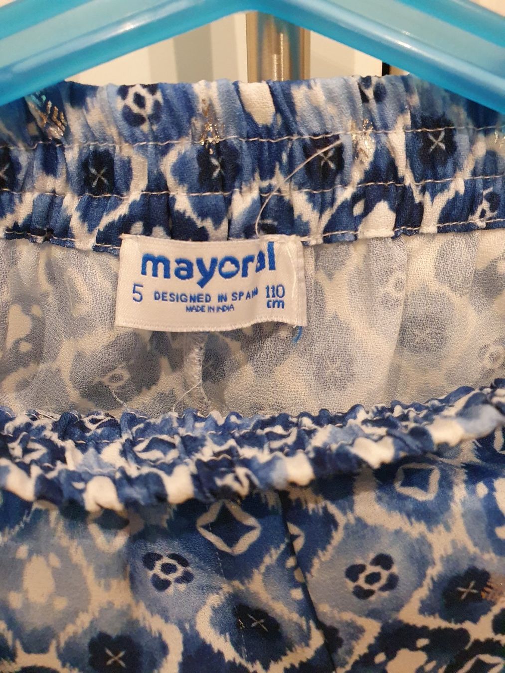 Mayoral Pantalons: Kurze Hose mit Röckchen Mayoral,  Gr. 110 – Neuf (Voir description) à Heinrichswil par frankie19860 1