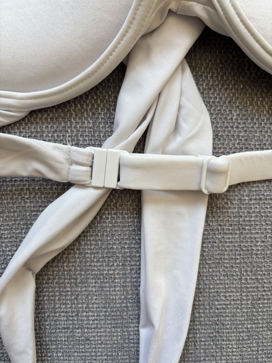 Calzedonia Costumi da bagno & Bikini: Calzedonia Bikini Top Cobey – Nuovo (secondo la descrizione) da Bern venduto da gwilla 5
