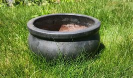 Kleiner Blumentopf aus Terracotta