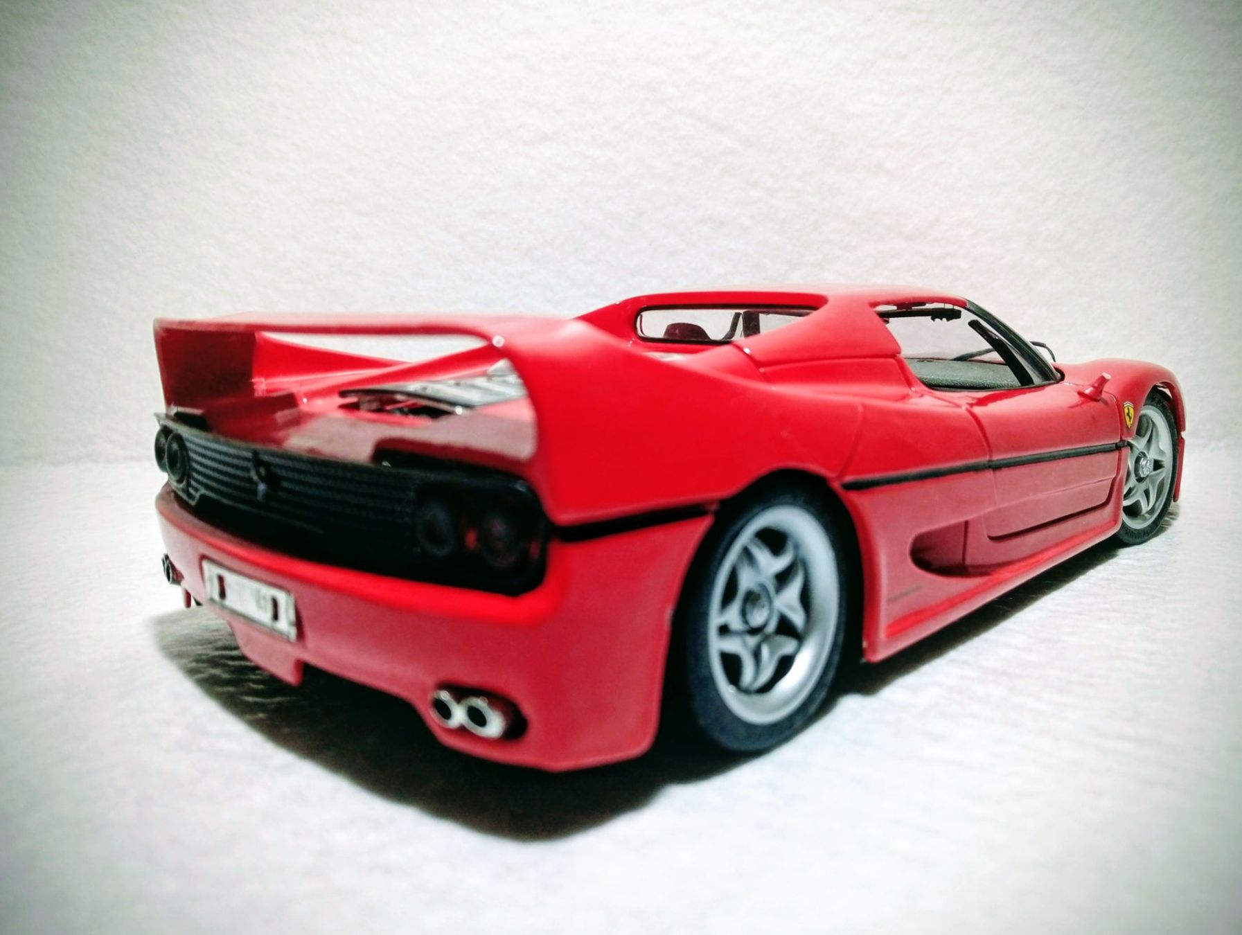 Modellini d'auto: Ferrari F50 – Usato da Huttwil venduto da Secondtrain 1