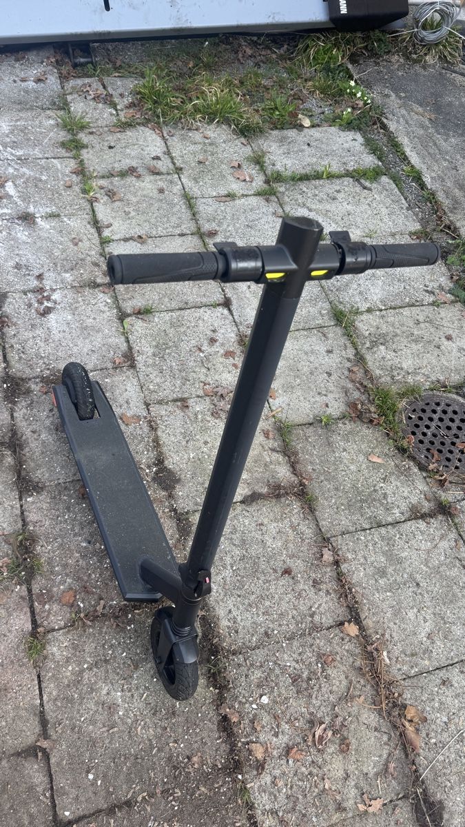 Gonser Kickboard: E-Scooter Trottinette Gonser electro – Difettoso da Wallisellen venduto da ocz_t6fv 2