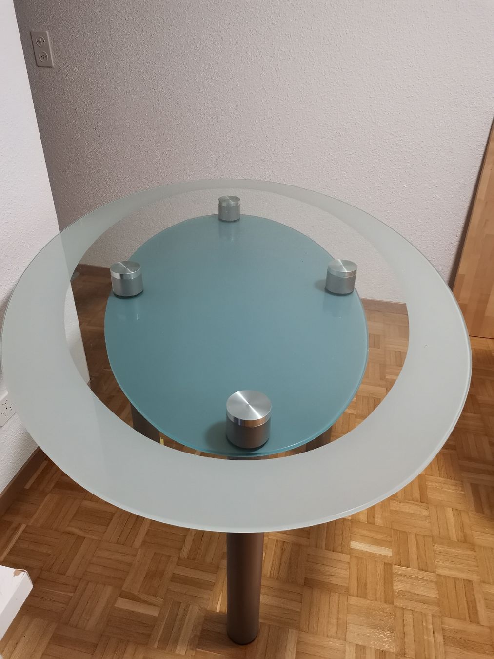 Tavoli: Ovaler Esstisch aus Glas / Glastisch – Usato da Dübendorf venduto da sof02
