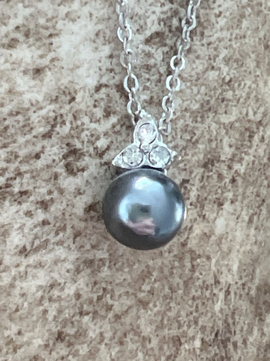 Ketten: Elegante Halskette mit grauer Perle – Gebraucht aus Seon von Sunny-Schmuck78 1