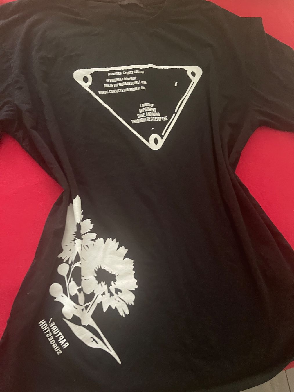 T-shirt: Prada TShirt,XXL – Usato da Bolligen venduto da Aquella71