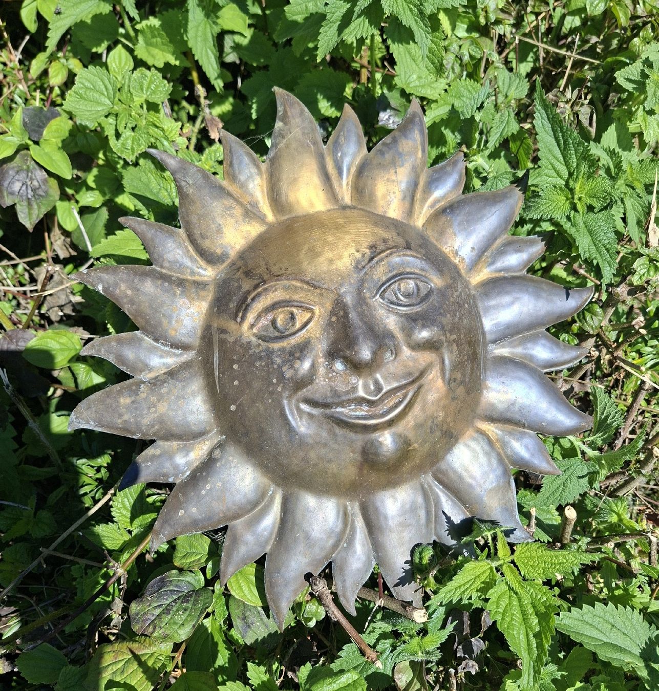 Alle Dekorationen: Fröhliche Messing  "Sonne"  – Gebraucht aus Ipsach von jpbo