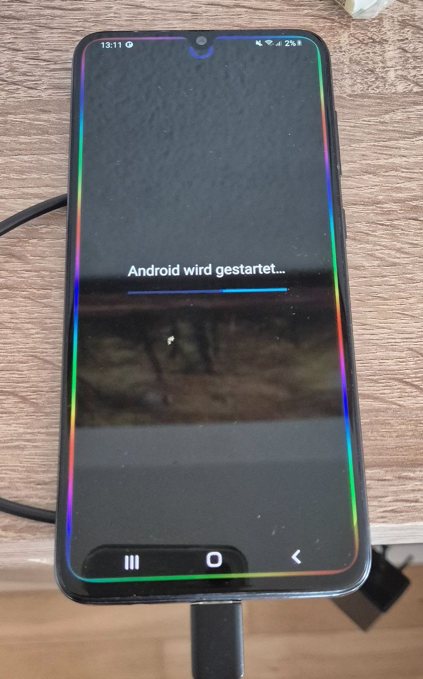 Samsung Telefoni cellulari / Smartphones: Samsung Galaxy A70 – Usato da Rubigen venduto da Ditta02 2