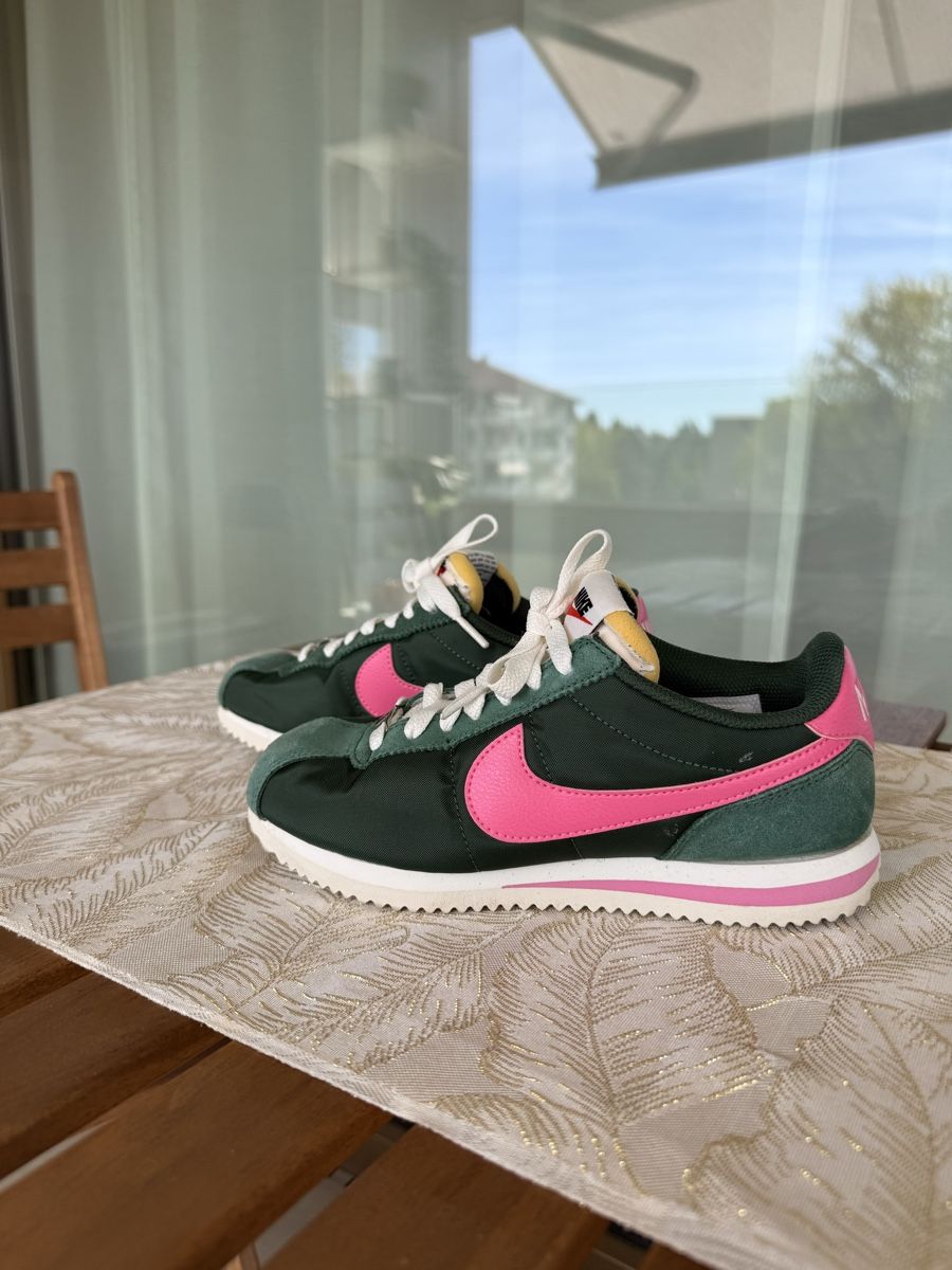 Nike Scarpe da donna: Nike Cortez - Taille 36  – Usato da Chavannes-près-Renens venduto da dianaccduarte