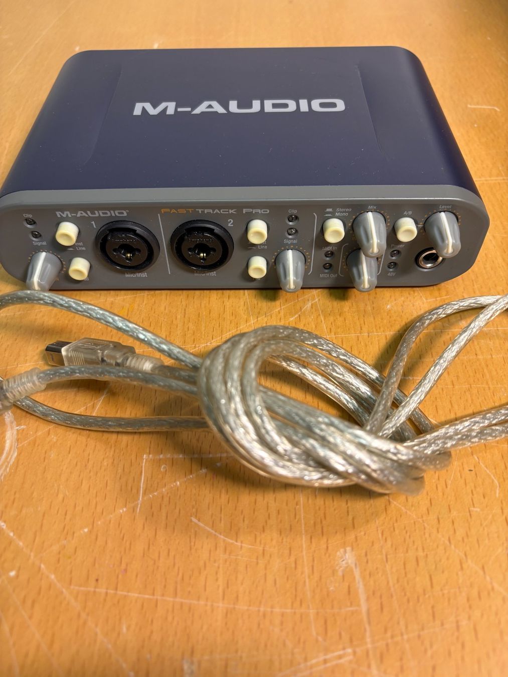 M-Audio Attrezzatura per studi di registrazione: Soundkarte M-Audio Fast Track Pro – Usato da Obfelden venduto da boletus03