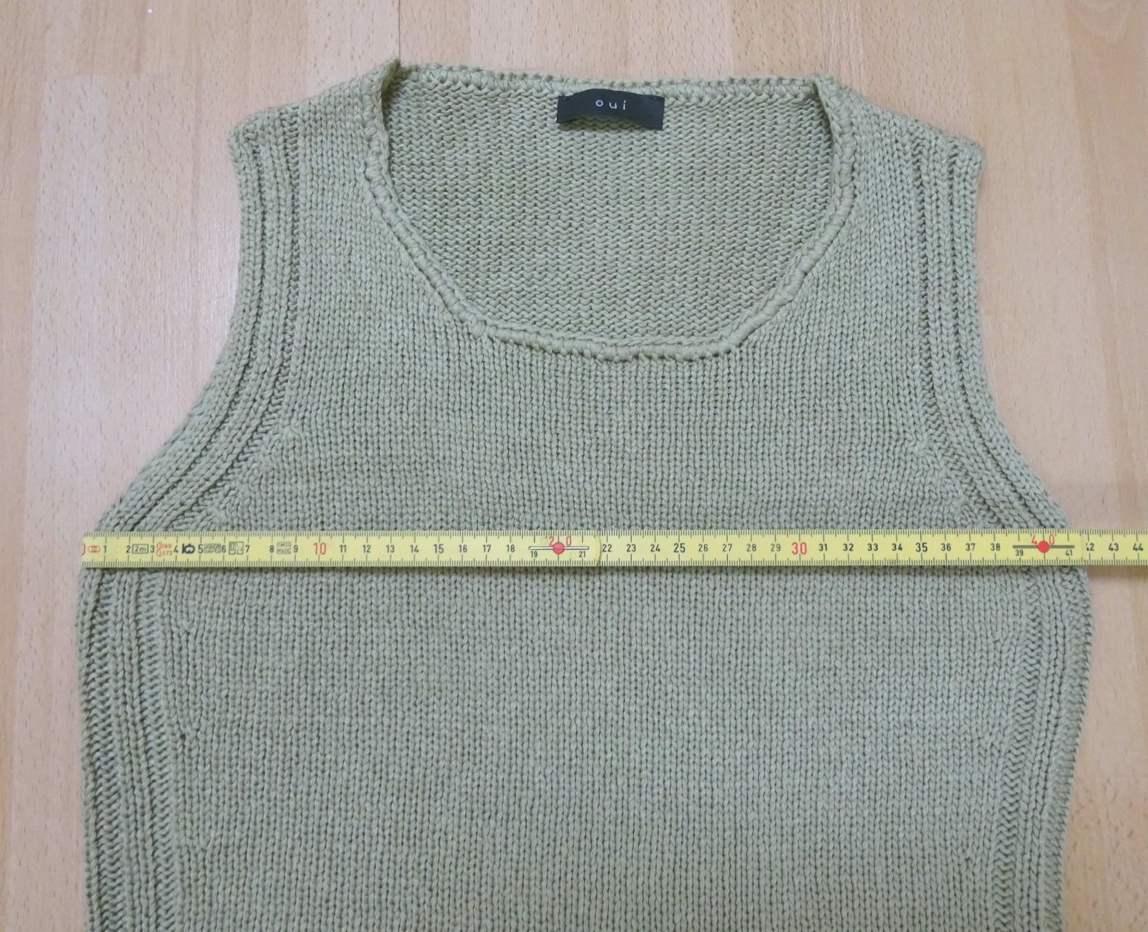 Tops: Oui - Stricktop - oliv - Grösse 38 – Gebraucht aus Zofingen von Justizia_01 2