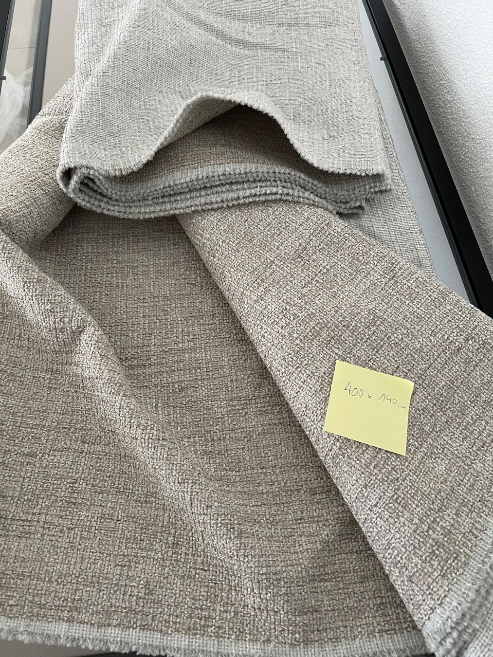 Tessuti: Minotti Textil 400 cm Grau Beige - Sofa Couch Divano Stuhl – Nuovo (secondo la descrizione) da Zürich venduto da b1897 1