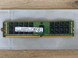Samsung 32GB DDR4 ECC Registered RDIMM PC4-2400T Server RAM