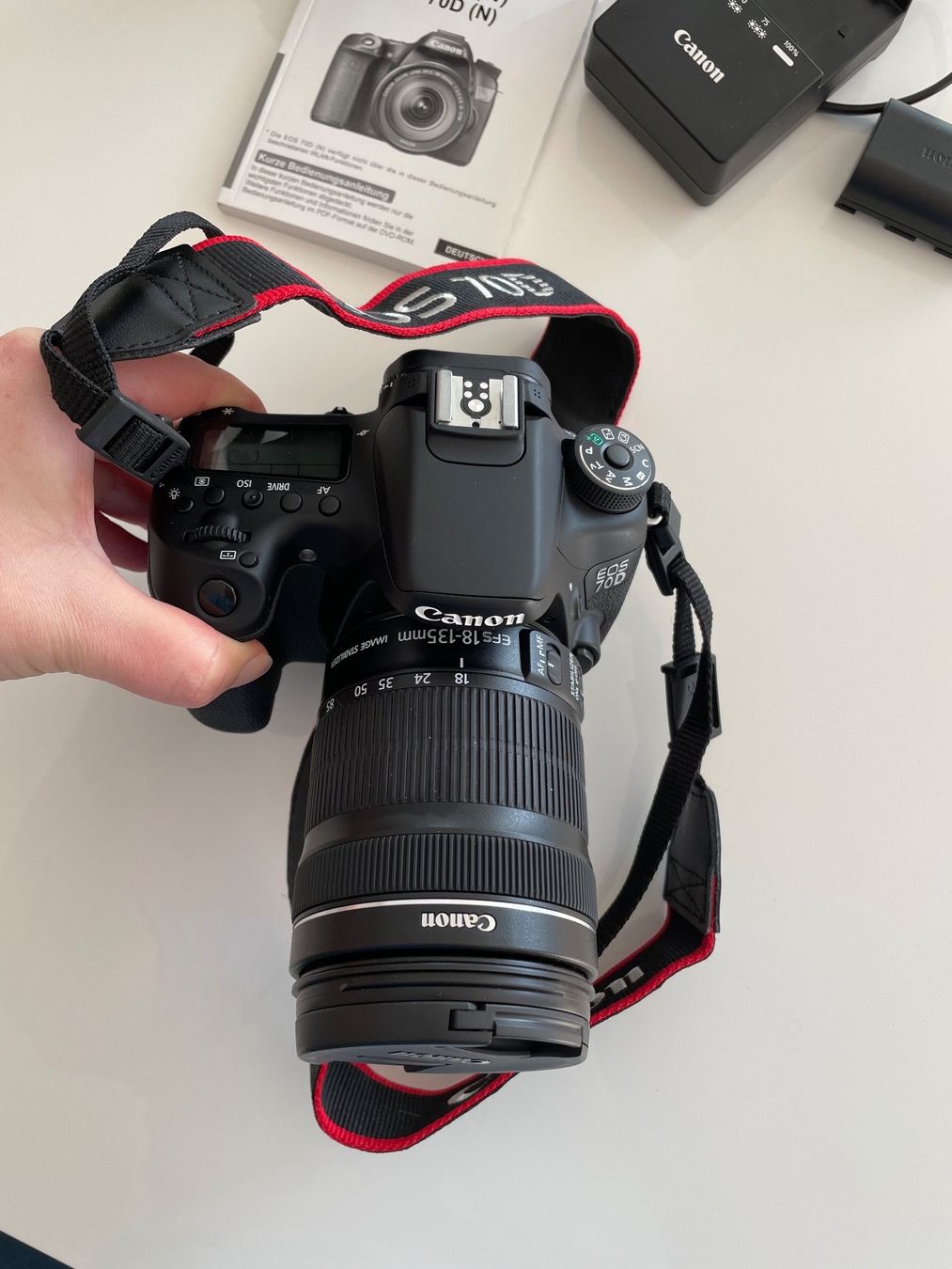 Canon Fotocamera: Canon EOS 70D Kamera – Nuovo (secondo la descrizione) da Winterthur venduto da 19.19 5