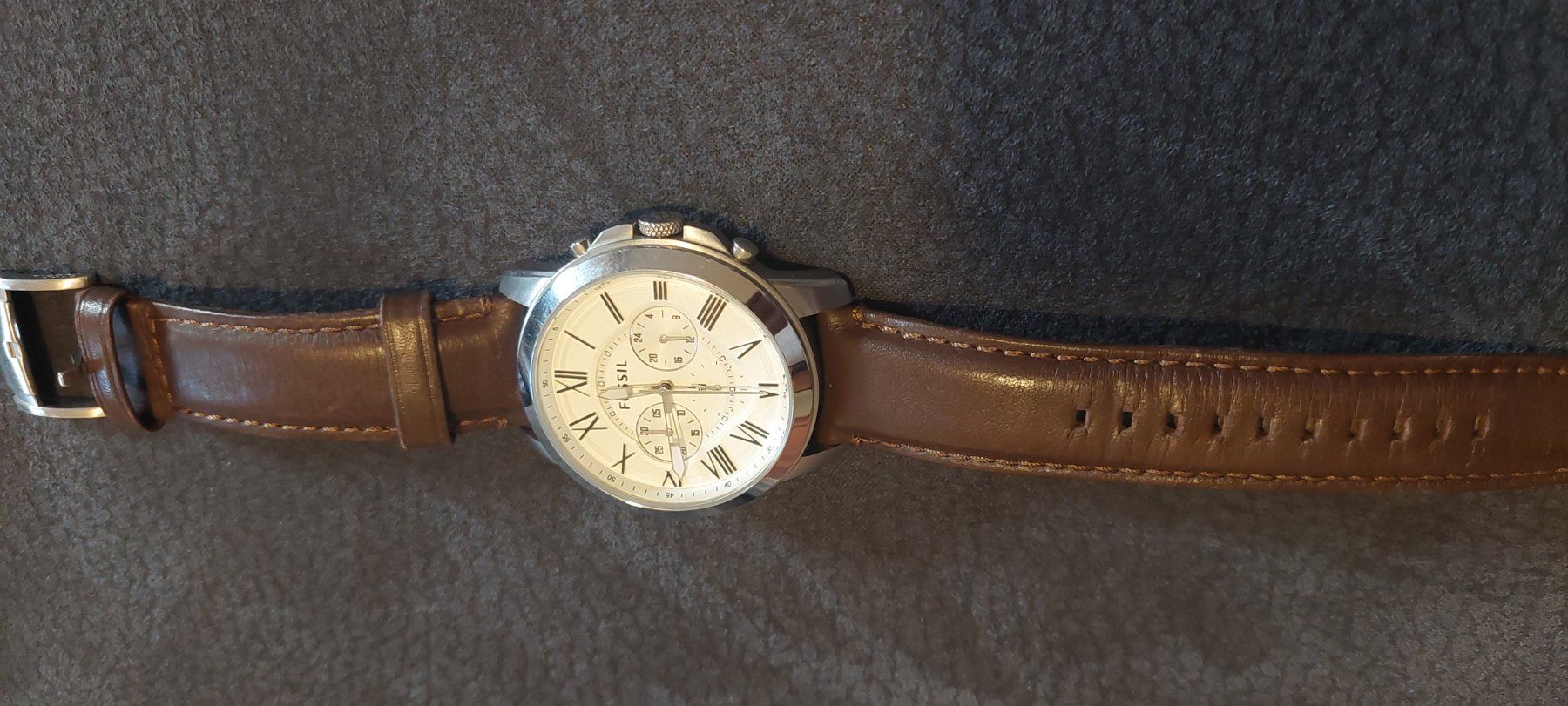 Fossil Uhren: Fossil Uhr – Gebraucht aus Walenstadt von Nayjana