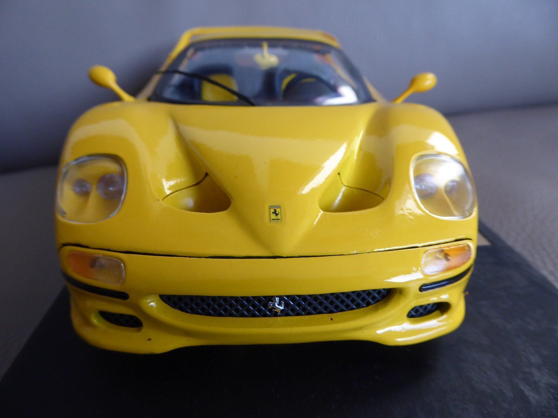 Ferrari Modellautos: Ferrari F50 1995 1:18 – Neu (gemäss Beschreibung) aus Hettlingen von Zambole 7