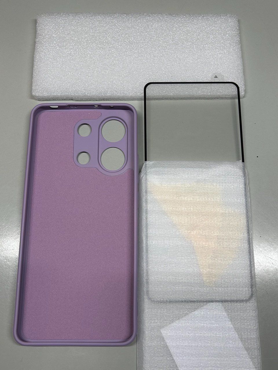 Covers & Schutzfolien: Cover Xiaomi Redmi Note 13 4G – Neu und originalverpackt aus Giubiasco von LorisVale