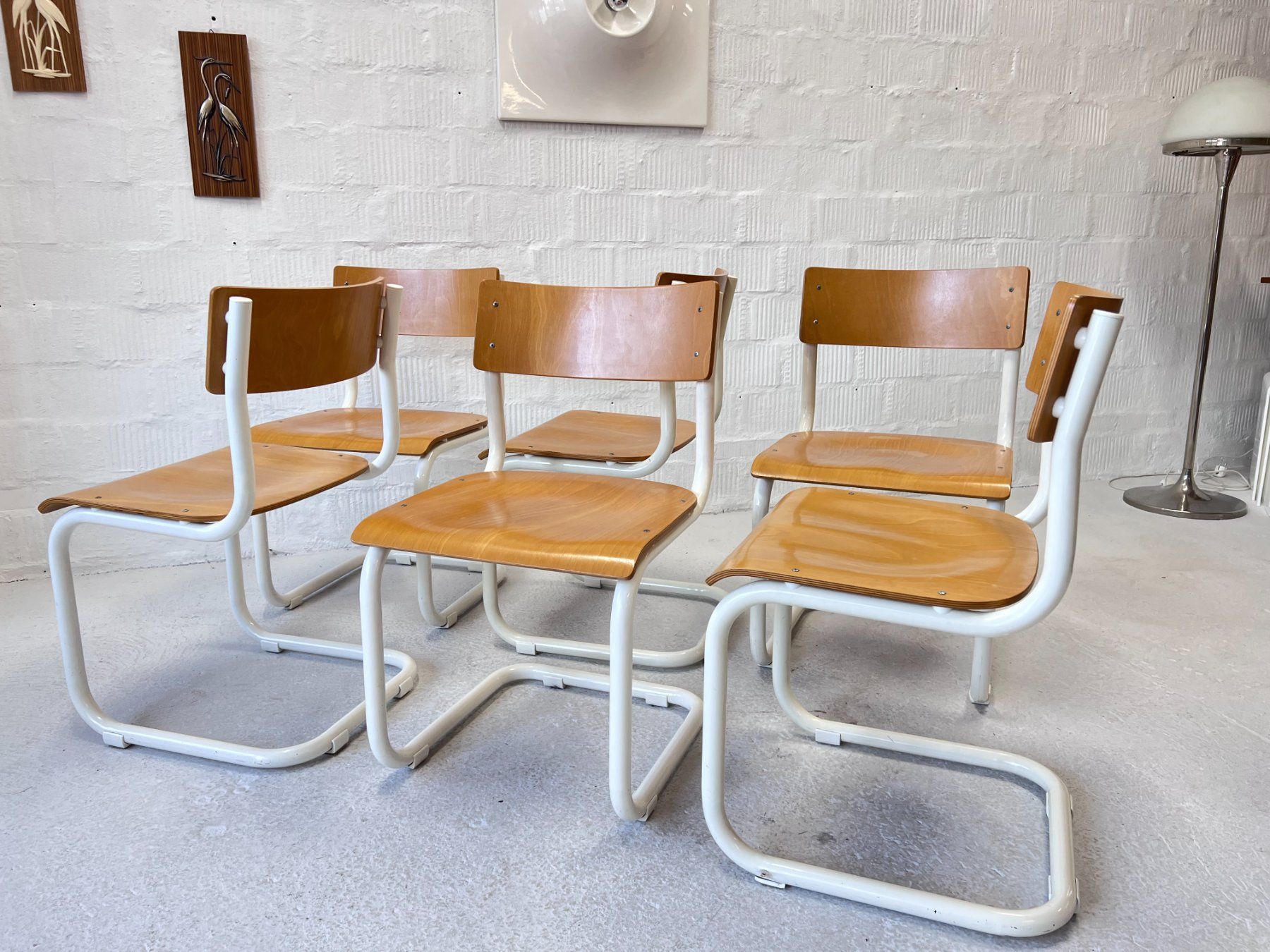Stühle: Vintage Freischwinger Stühle - RUMAS - Denmark – Gebraucht aus Walzenhausen von stilvollwohnen