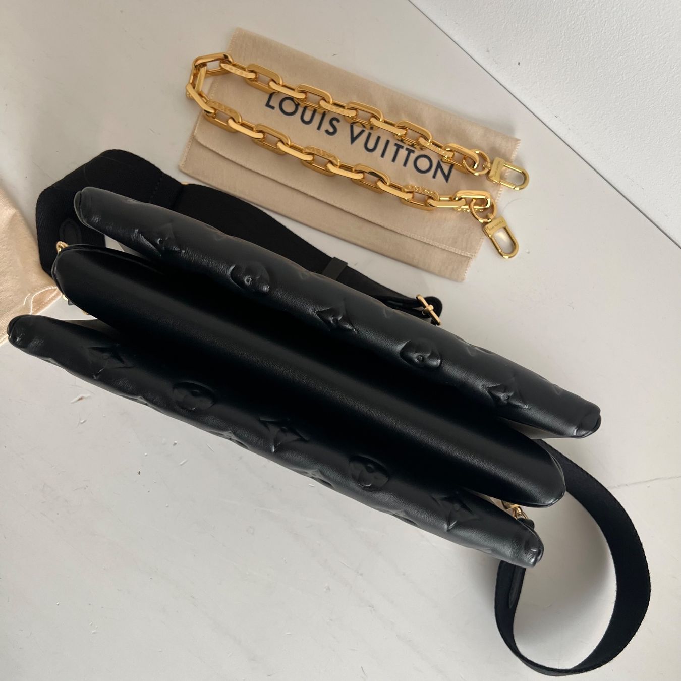 Louis Vuitton Borse da donna: LV Coussin PM – Nuovo (secondo la descrizione) da Bern venduto da Arteed 6