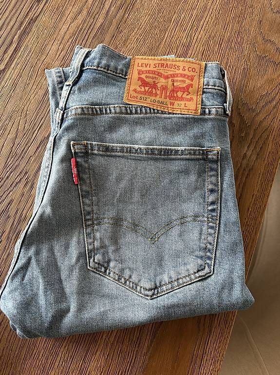 Jeans: Levis Jeans, W32  – Nuovo e nell'imballaggio originale da Aesch BL venduto da sab_9j2z 1