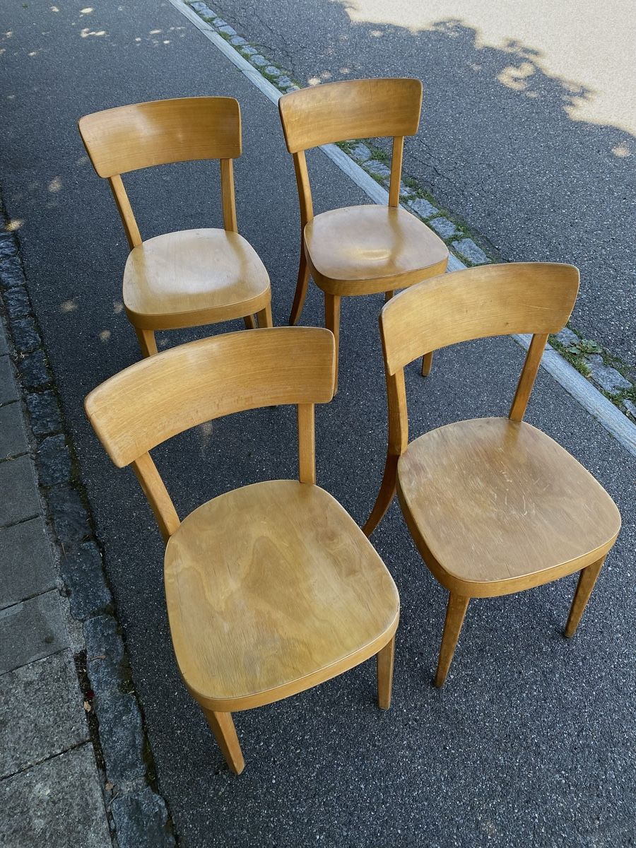 Horgen Glarus Sedie: 4 Holzstühle Horgen Glarus – Usato da Pfäffikon SZ venduto da juams24