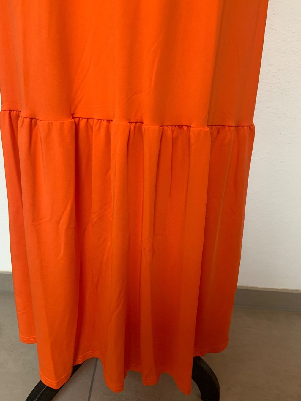 Vestiti: Maxikleid aus Jersey – Nuovo (secondo la descrizione) da Sigriswil venduto da ck56 3