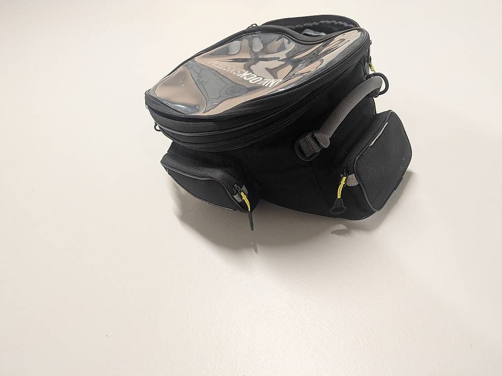 Zaini: Tankrucksack für Mt 09 – Usato da Grosswangen venduto da 5460 2
