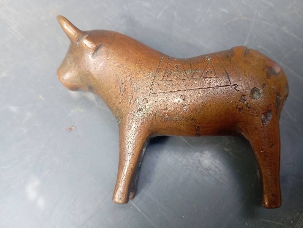 Figuren: Bronzestier Figur , Bolivien,antik – Gebraucht aus Basel von Petergunn 1
