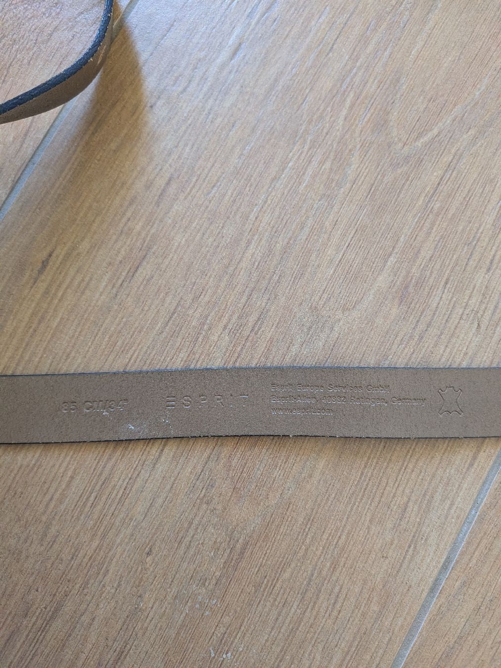 Esprit Ceintures: Esprit Gürtel Länge 85 – D'occasion à Eschenbach SG par SanFranciscoCalifornia 2