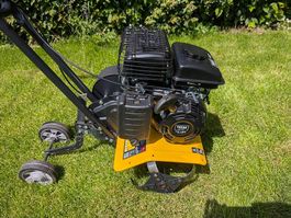 Ist ihr Rasen auch verbrannt? Wir verkaufen Texas Motorhacke