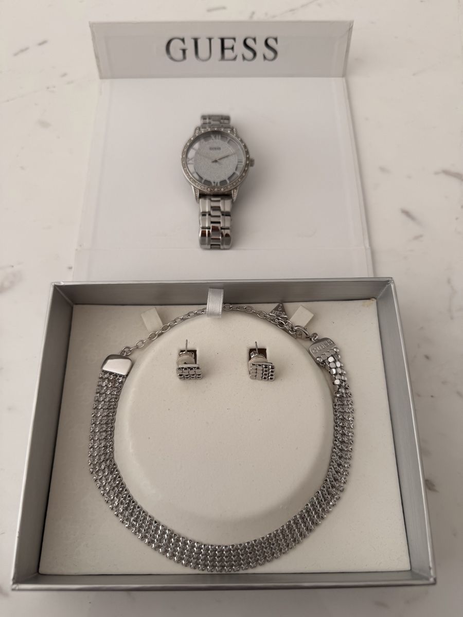 Guess Sonstiger Schmuck: Guess Set – Gebraucht aus Dulliken von swi_rb6g