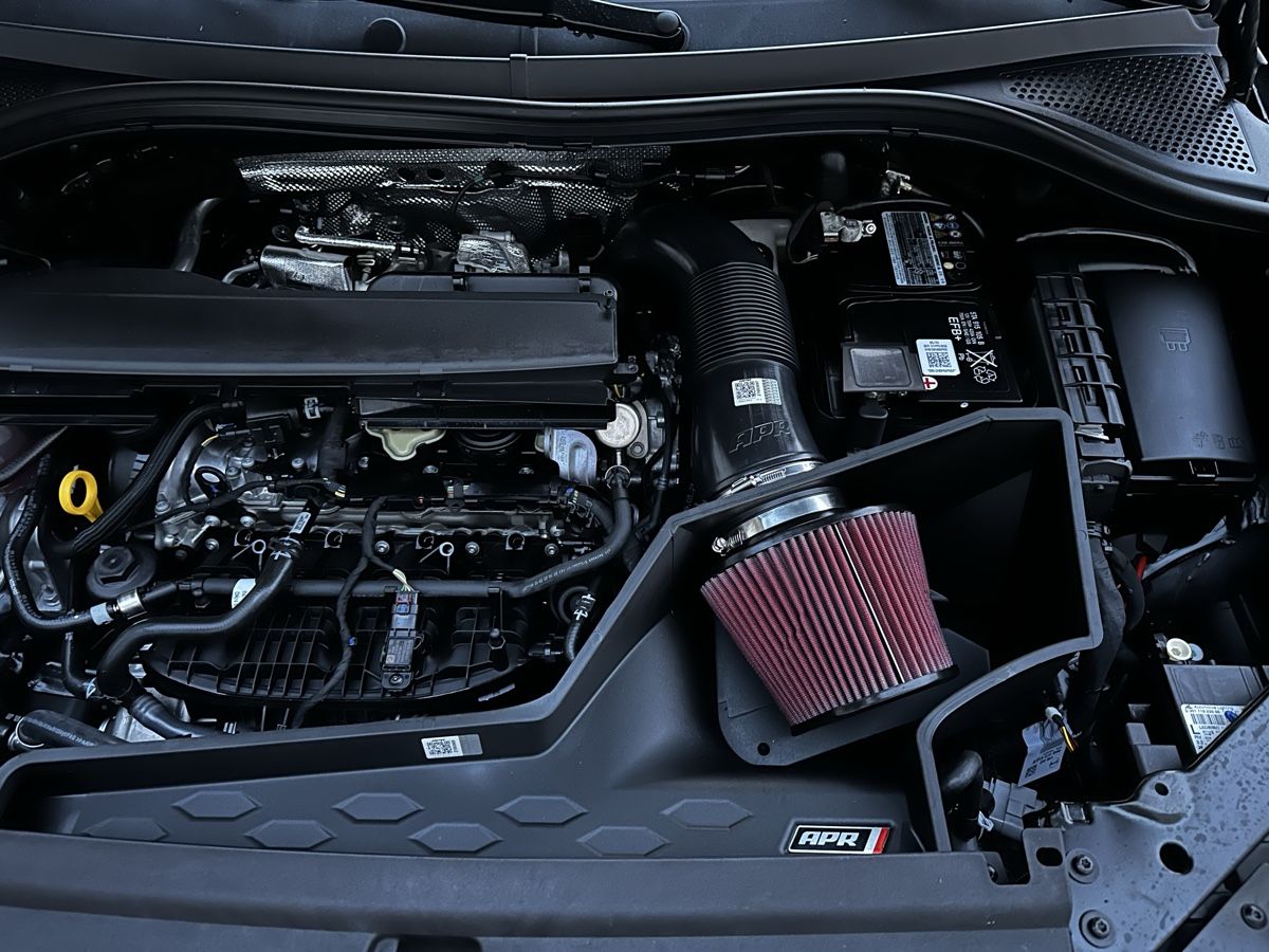 Volkswagen Alle Autoersatzteile: APR Intake System 2.0T EA888 Evo4 Continental Turbo – Gebraucht aus Signau von saendu9797