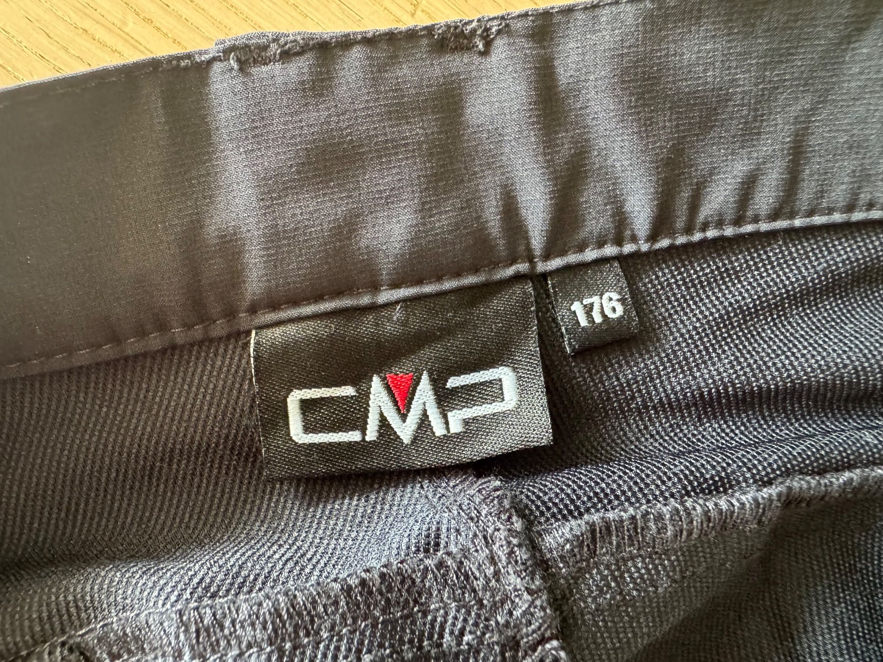 Pantaloni: Trekkinghose von CMP,  Grösse 176 – Usato da Belp venduto da Mundial 2