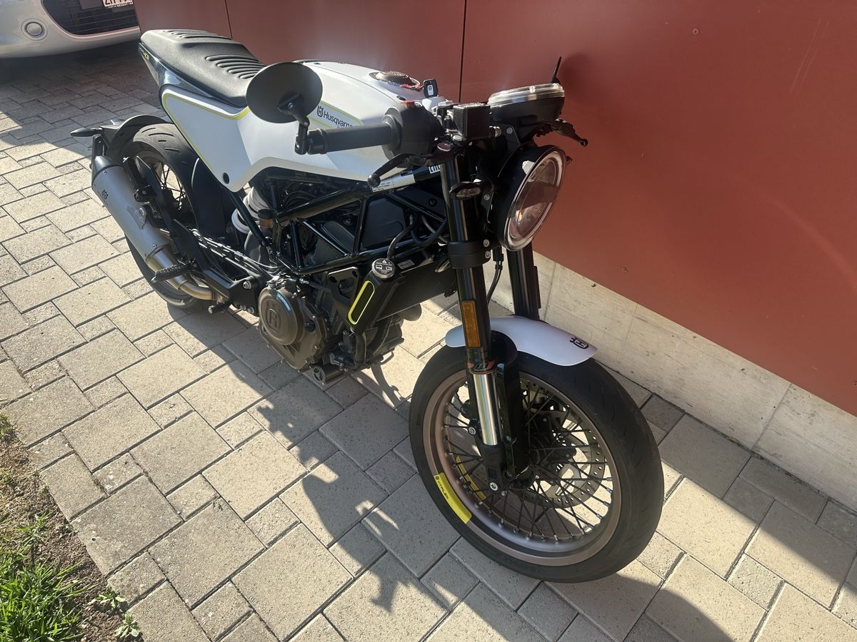 Husqvarna Strasse: Husqvarna Vitpilen 401 – Gebraucht aus Winterthur von mis_kj6v 3