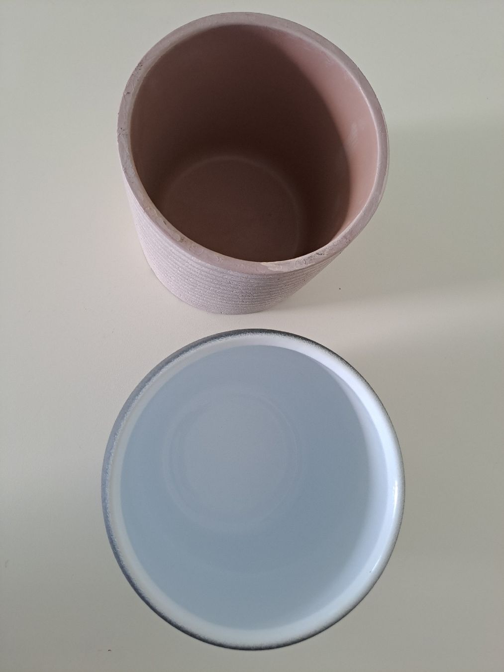 Pots de fleurs: 2er-Set Blumentöpfe / Cachepot – D'occasion à Zürich par ale_nk5w 1