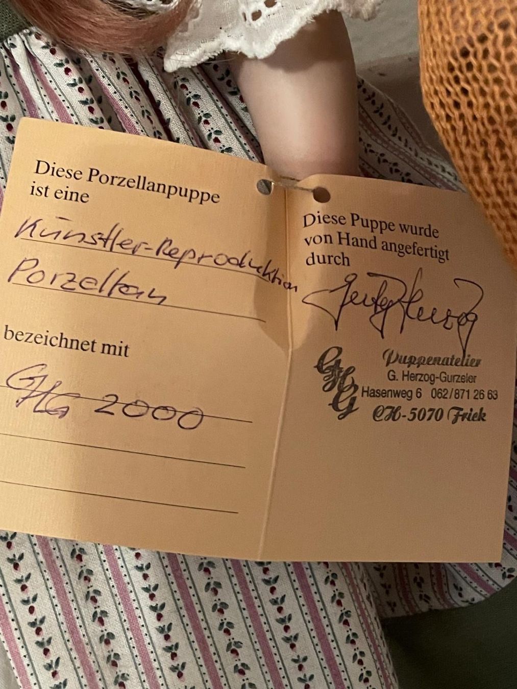 Bambole: 3 Puppen auf Bank – Usato da Frick venduto da Katharina_N 5