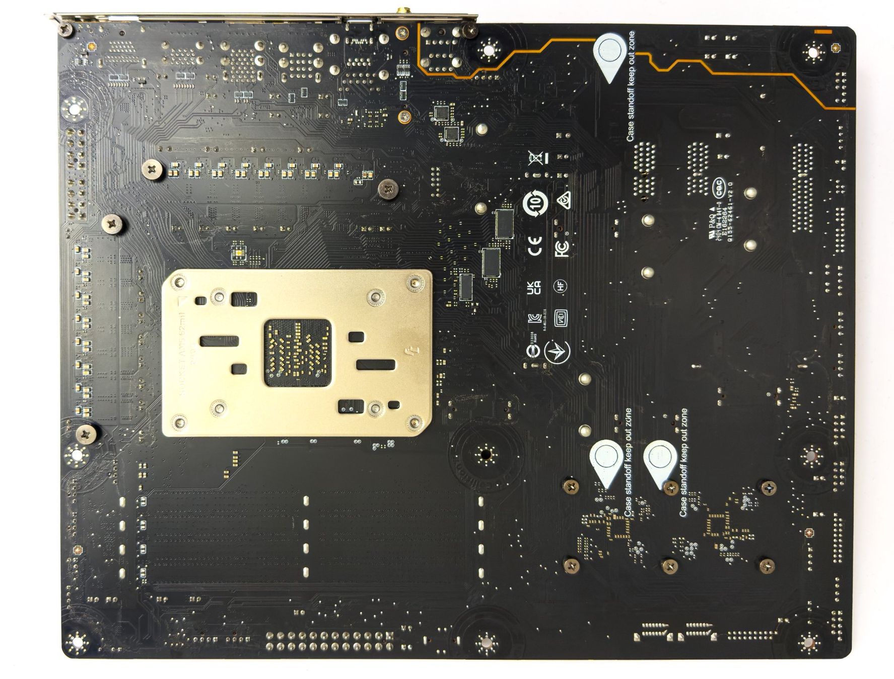 MSI Mainboards: MSI X670E GAMING PLUS WIFI – Gebraucht aus Elsau von icewater2 1