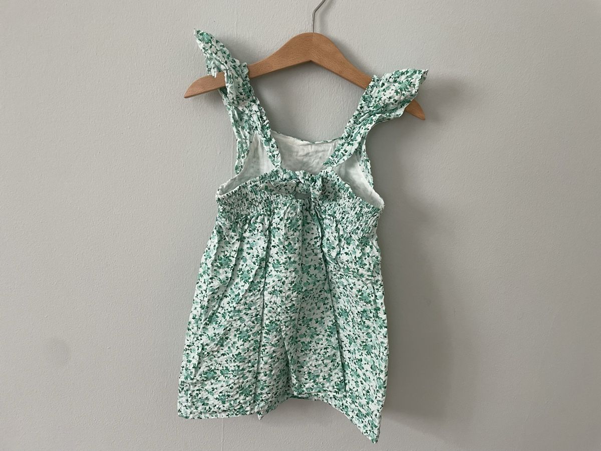 Zara Kleider & Röcke: Zara Kleid mit Blümchen Gr. 104 🪷 – Gebraucht aus Zürich von rf_fr 1