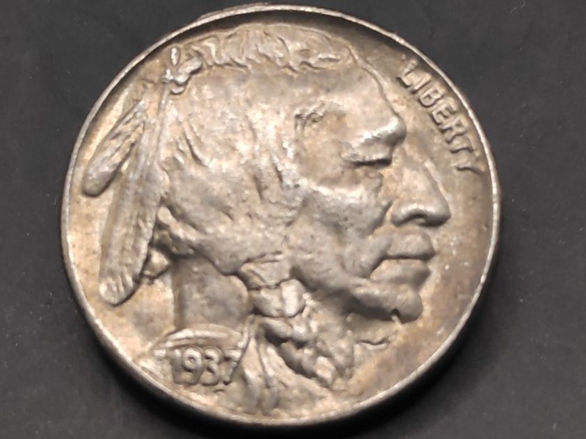 Tutti le monete: 1937-D - 5 Cent "Buffalo Nickel" – Usato da Sirnach venduto da Trekk64