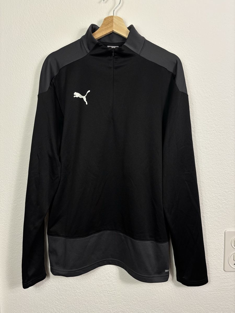 Puma Pulls & Sweat-shirts: Puma Trainingspullover – D'occasion à Solothurn par skillsine